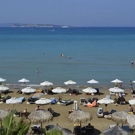 Delfino Blu Wellness Boutique Hotel 4*