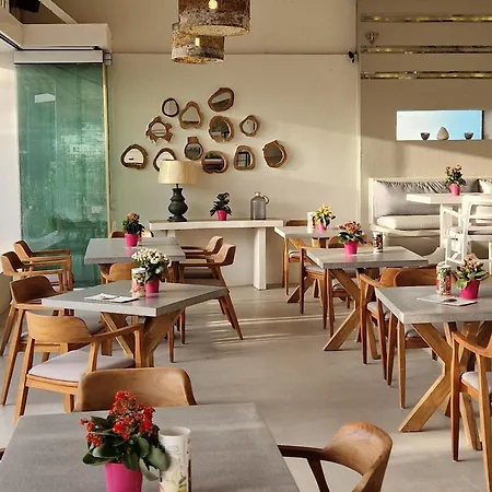 מלון Delfino Blu Wellness Boutique