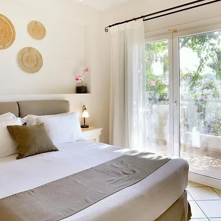 Delfino Blu Wellness Boutique Отель Агиос Стефанос