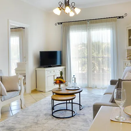 Отель Delfino Blu Wellness Boutique