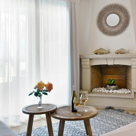 Отель Delfino Blu Wellness Boutique Агиос Стефанос