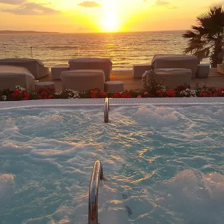 Delfino Blu Wellness Boutique 4* איוס סטפנוס