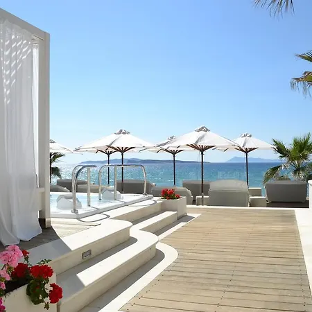 Delfino Blu Wellness Boutique 4*